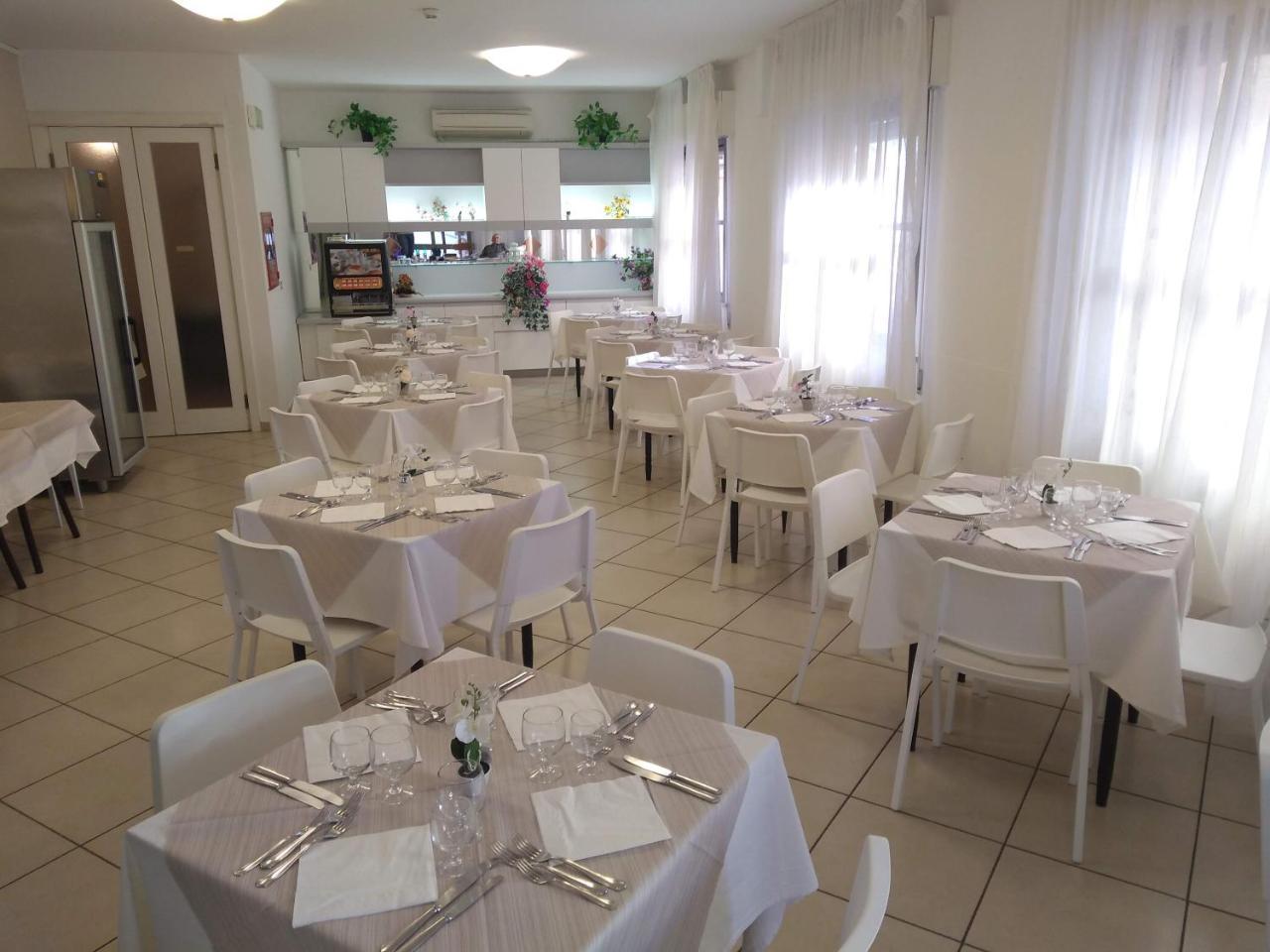Hotel La Bella Vita 리미니 외부 사진